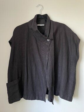 BRYN WALKER 100% LINEN VEST WITH POCKETS & BUTTON, SMALL